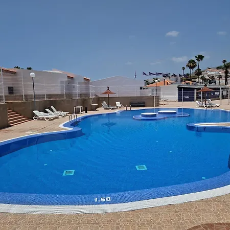 In The Garden أذيخي